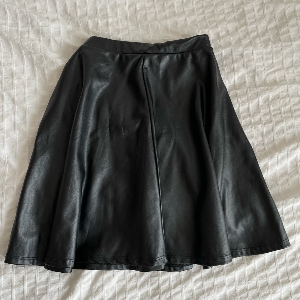 Leather skirt